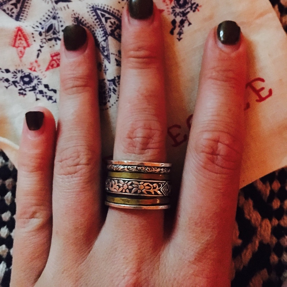 Ring - Picture 4 of 4